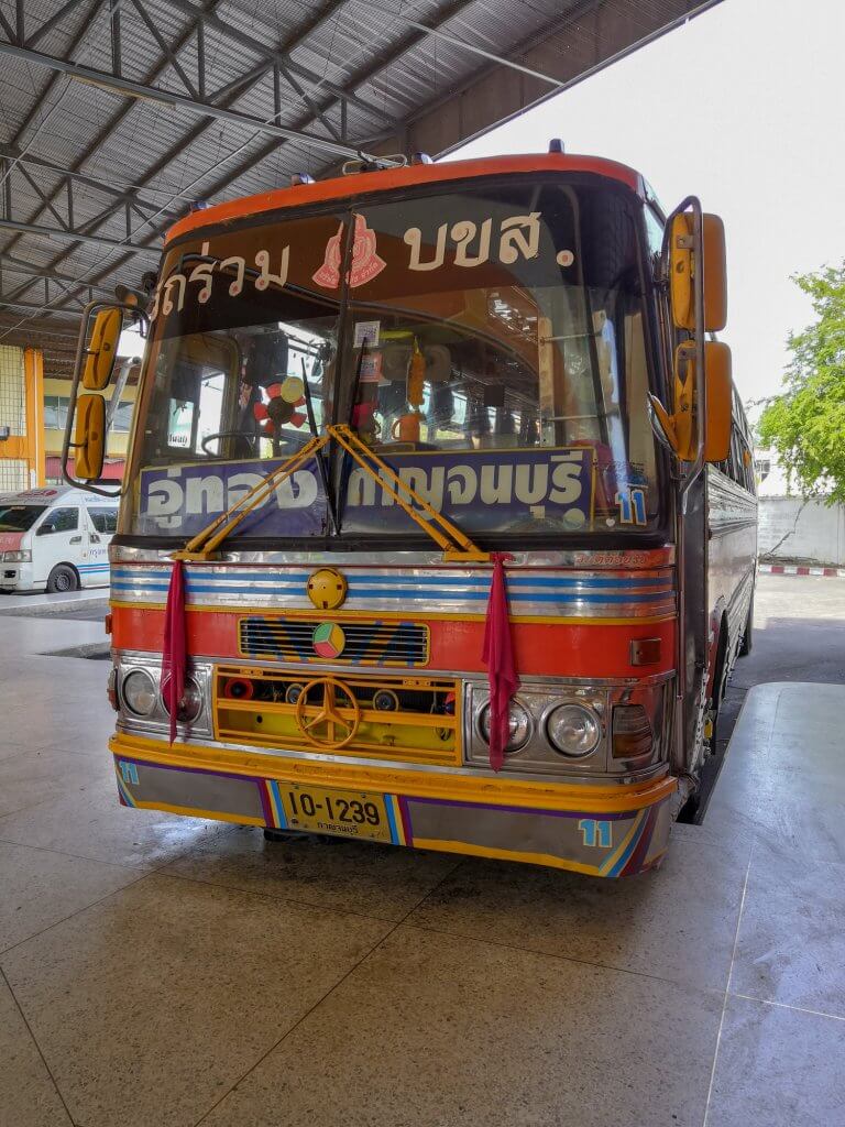 Notre bus pour aller à Kanchanaburi