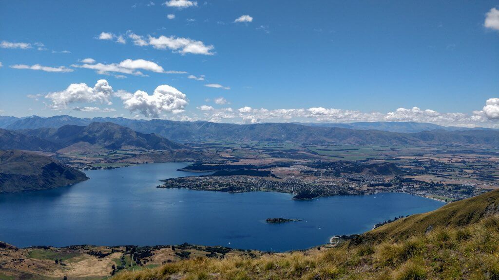 vue sur Wanaka depuis le sommet du Roys Peak en Nouvelle-Zélande